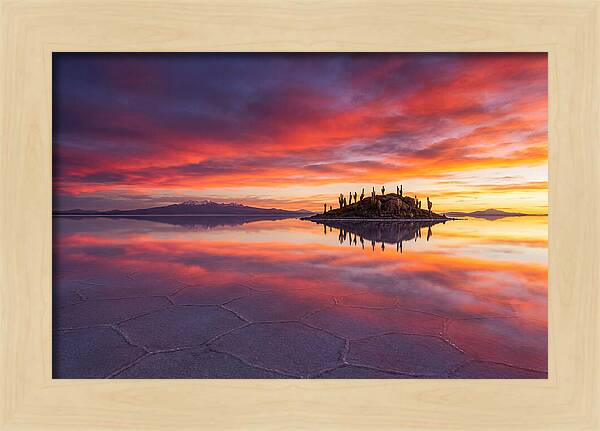 Salar De Uyuni Sunrise Reflection