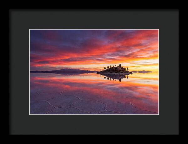 Salar De Uyuni Sunrise Reflection