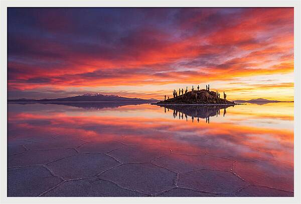 Salar De Uyuni Sunrise Reflection