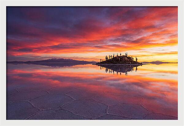 Salar De Uyuni Sunrise Reflection