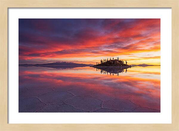 Salar De Uyuni Sunrise Reflection