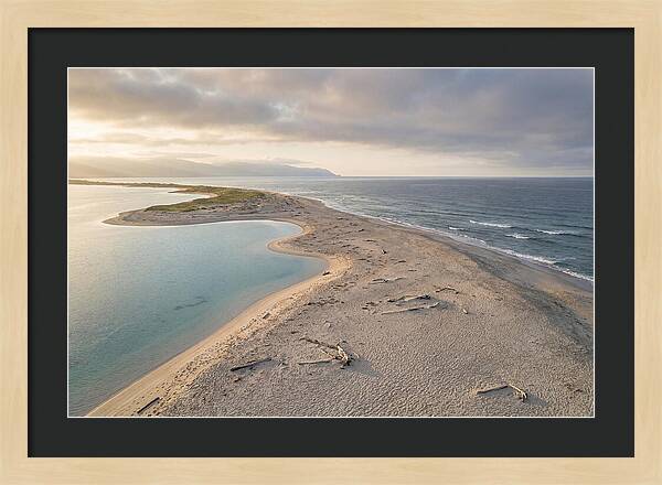 Sandy Spit Between Ocean And Lagoon