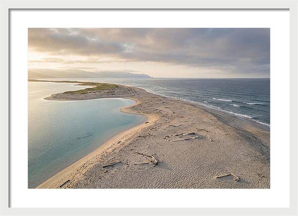 Sandy Spit Between Ocean And Lagoon