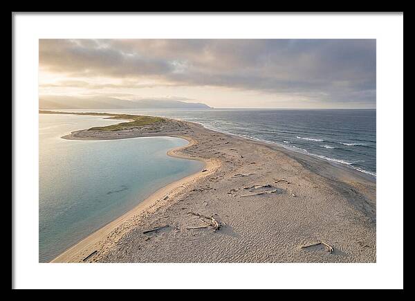 Sandy Spit Between Ocean And Lagoon