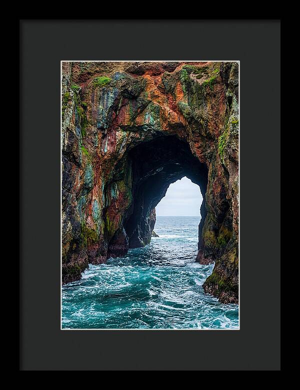 Santa Cruz Island Archway