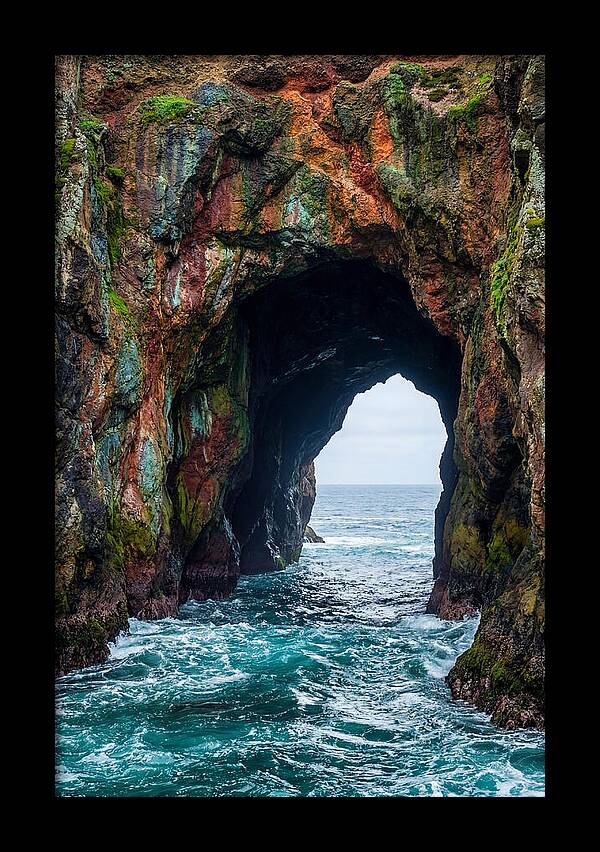 Santa Cruz Island Archway