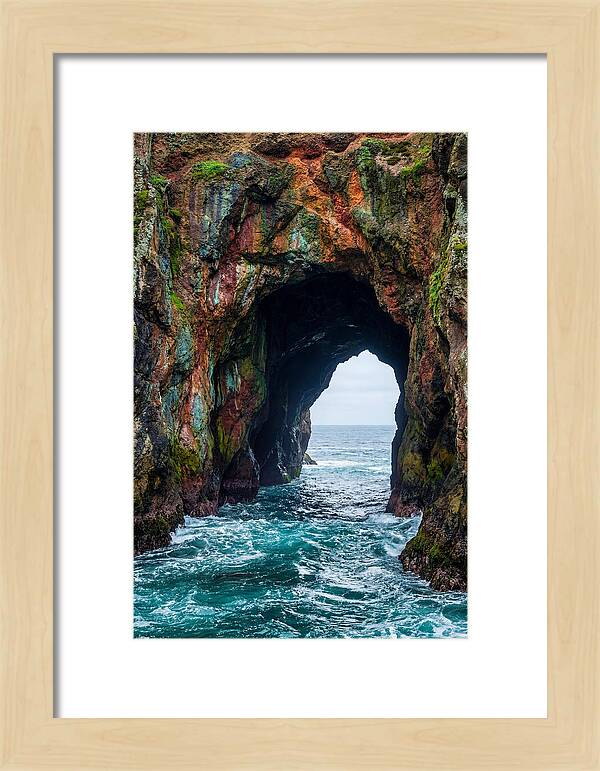 Santa Cruz Island Archway
