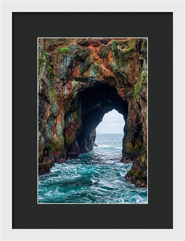 Santa Cruz Island Archway