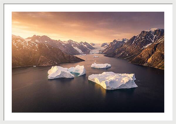 Scoresby Sund Fjord Serenity