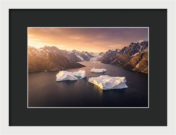 Scoresby Sund Fjord Serenity