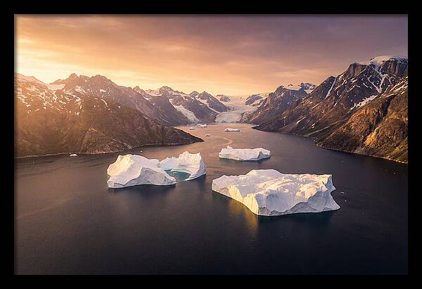 Scoresby Sund Fjord Serenity