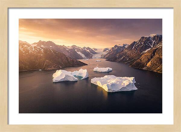 Scoresby Sund Fjord Serenity