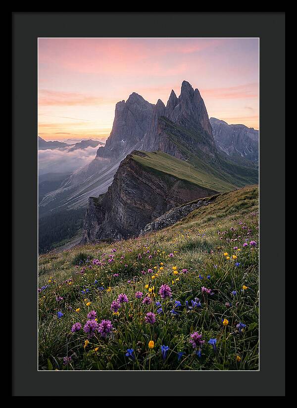 Seceda Ridgeline At Sunrise