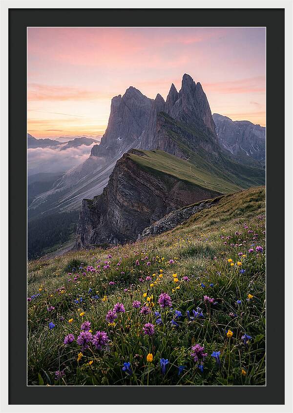 Seceda Ridgeline At Sunrise