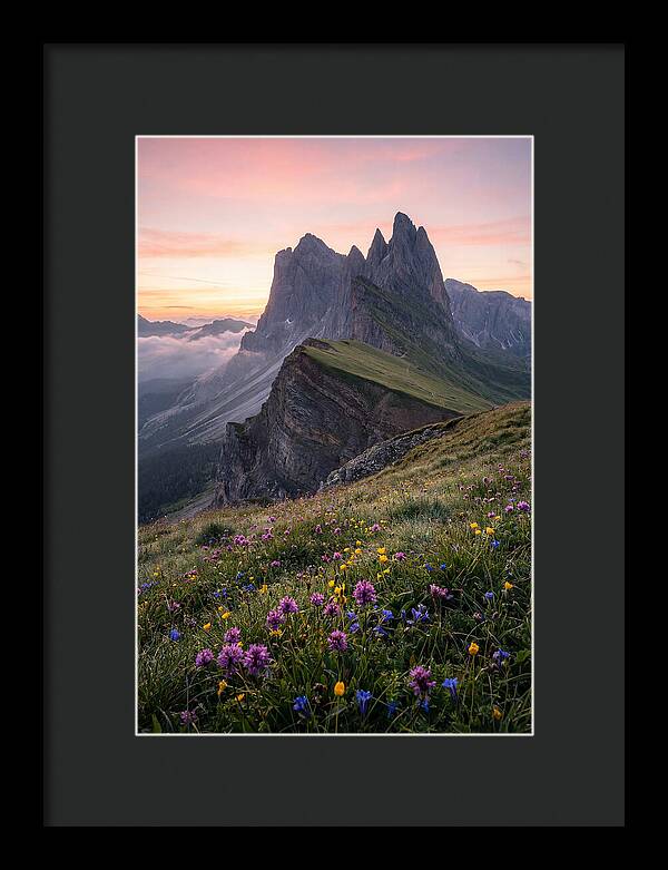 Seceda Ridgeline At Sunrise