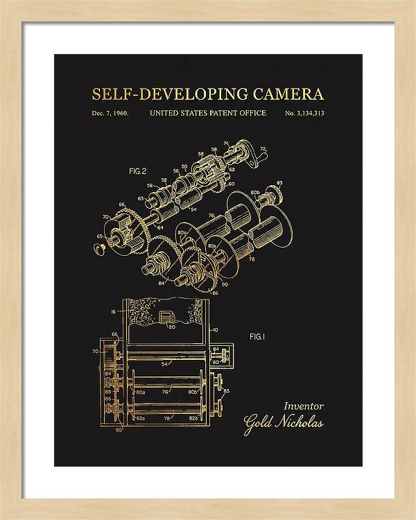 Self Developing Camera Polaroid Gold Patent Us3134313a