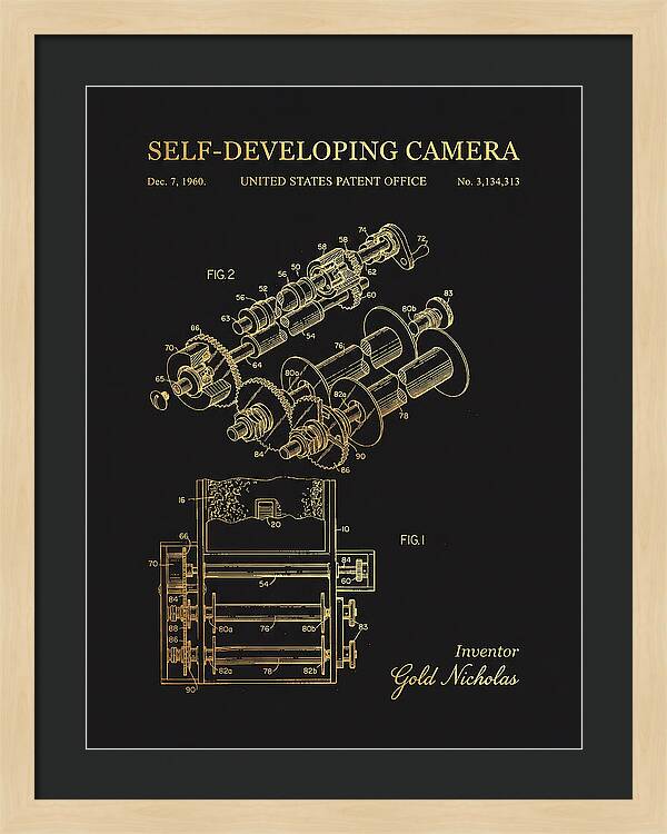 Self Developing Camera Polaroid Gold Patent Us3134313a