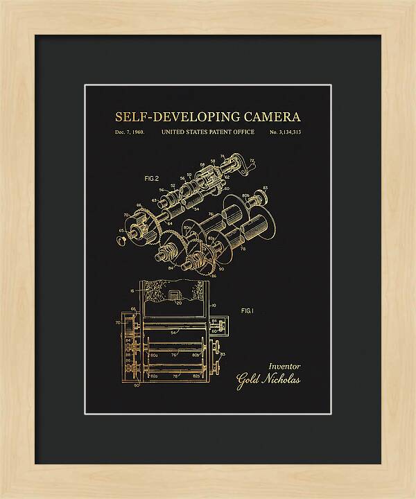 Self Developing Camera Polaroid Gold Patent Us3134313a