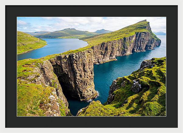 Serene Cliffside Reflection