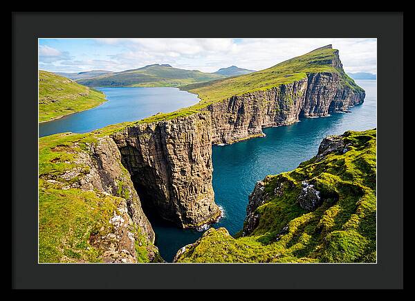 Serene Cliffside Reflection