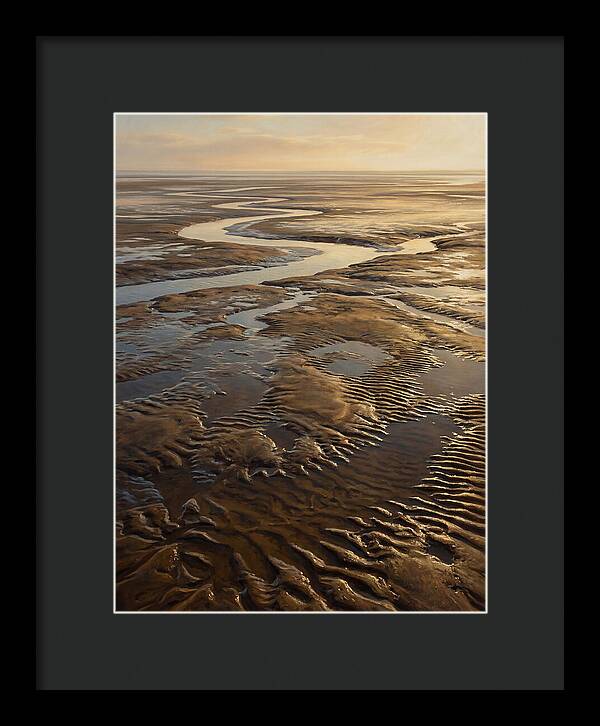 Serene Waves Under Twilight