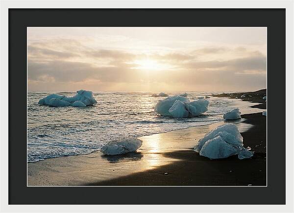 Serenity Along Diamond Beach