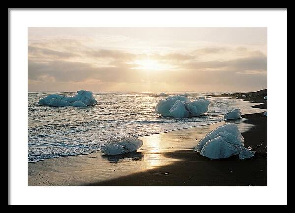 Serenity Along Diamond Beach