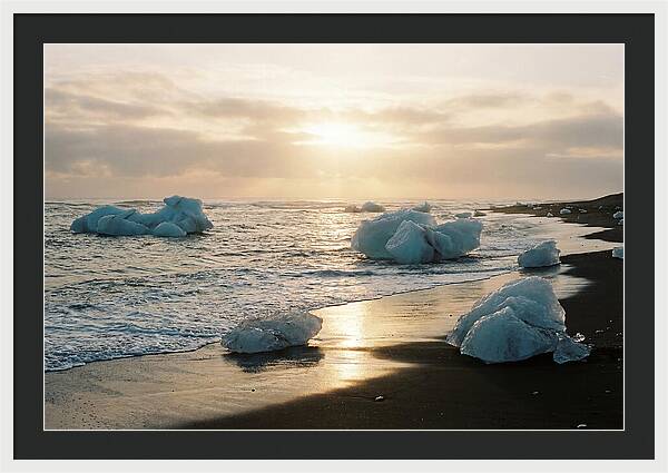 Serenity Along Diamond Beach