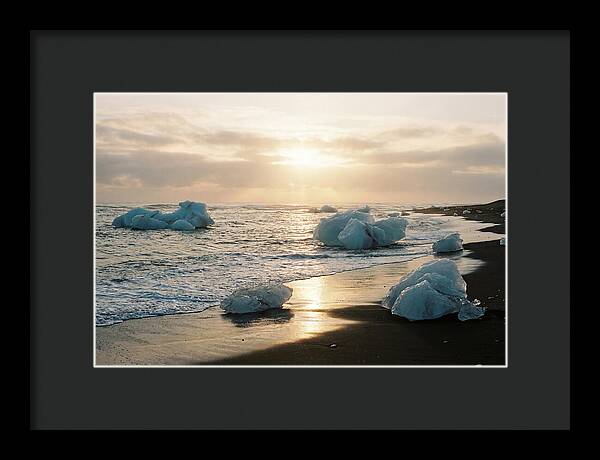 Serenity Along Diamond Beach