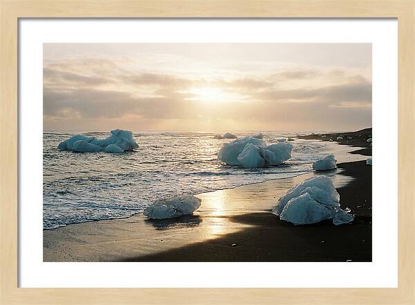 Serenity Along Diamond Beach