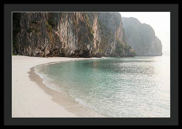 Serenity At Baia Do Sancho