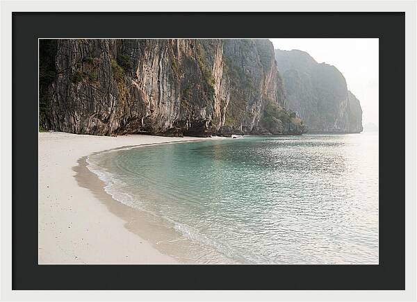 Serenity At Baia Do Sancho