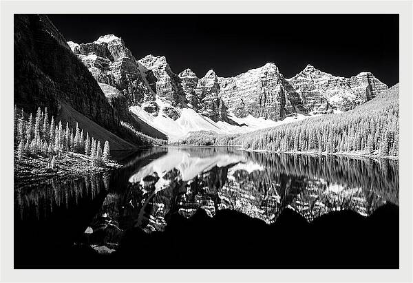 Serenity At Moraine Lake