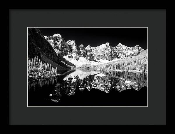 Serenity At Moraine Lake