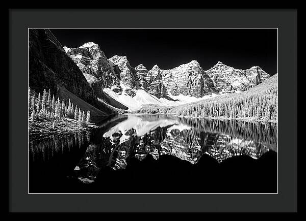Serenity At Moraine Lake