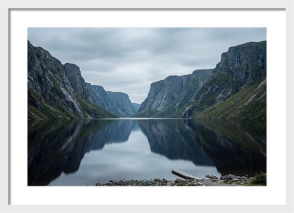 Serenity At Western Brook Pond