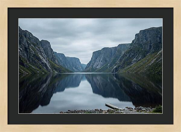 Serenity At Western Brook Pond