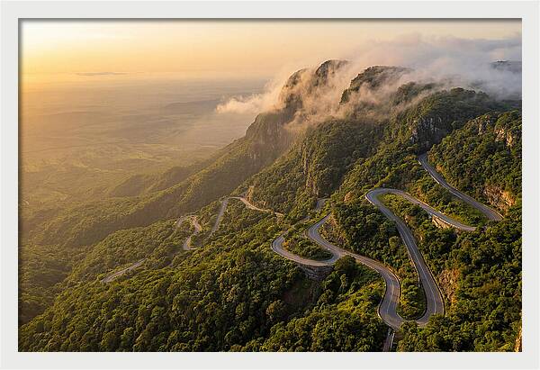 Serra Da Leba Pass Serenity