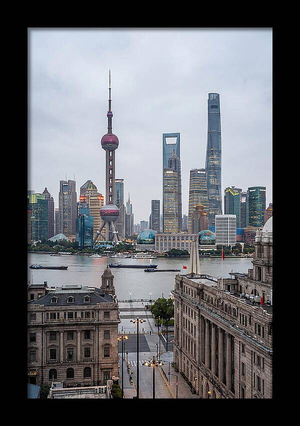 Shanghai Bund Skyline View