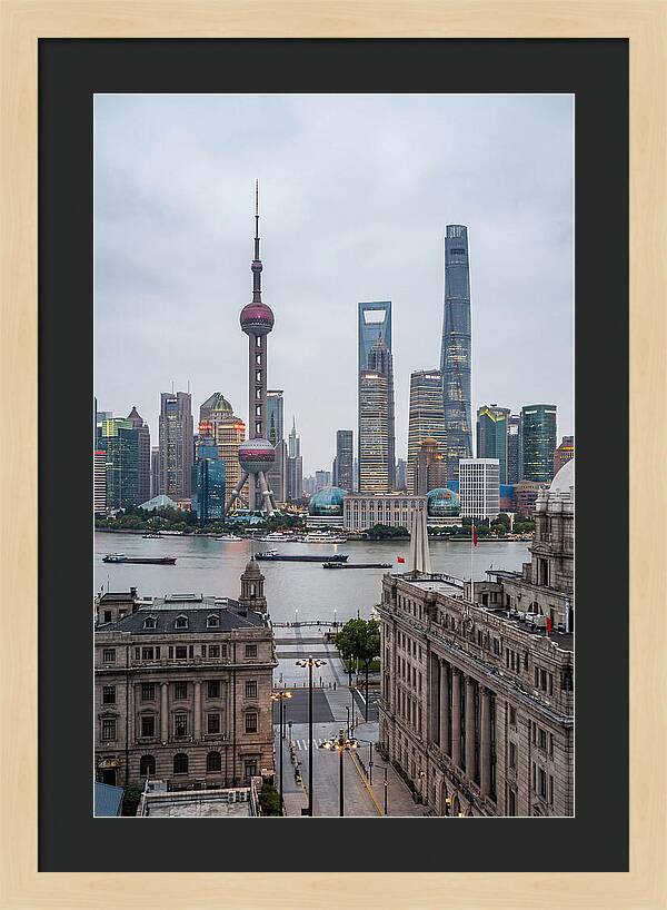 Shanghai Bund Skyline View