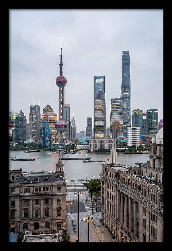 Shanghai Bund Skyline View