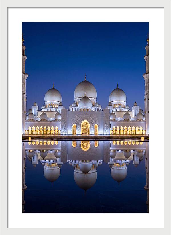 Sheikh Zayed Grand Mosque Reflection
