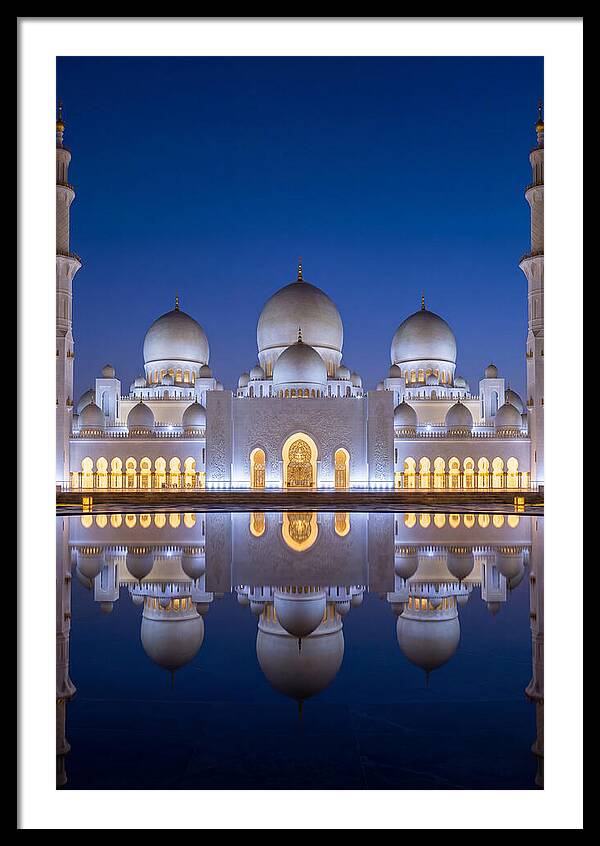 Sheikh Zayed Grand Mosque Reflection