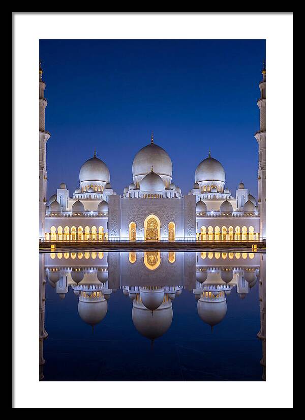 Sheikh Zayed Grand Mosque Reflection