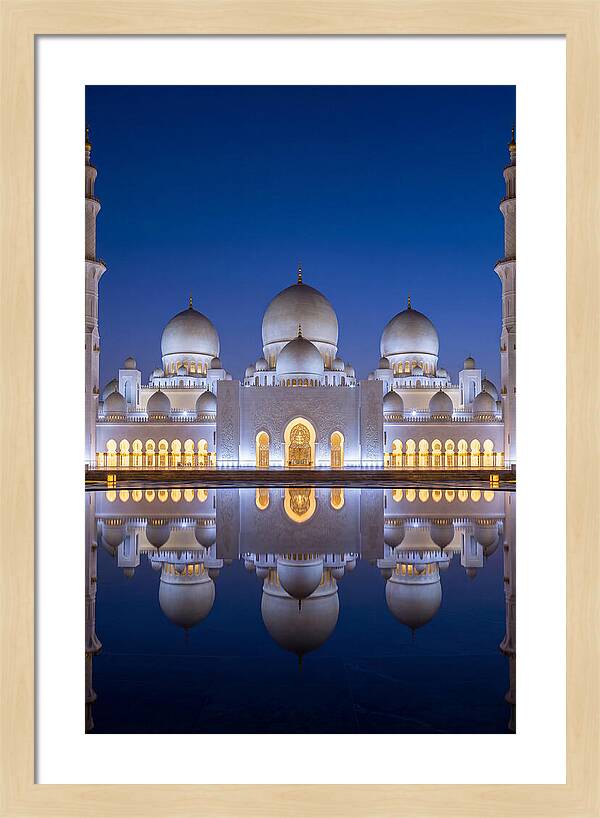 Sheikh Zayed Grand Mosque Reflection