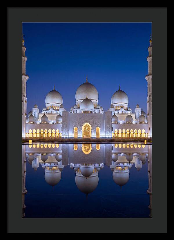 Sheikh Zayed Grand Mosque Reflection