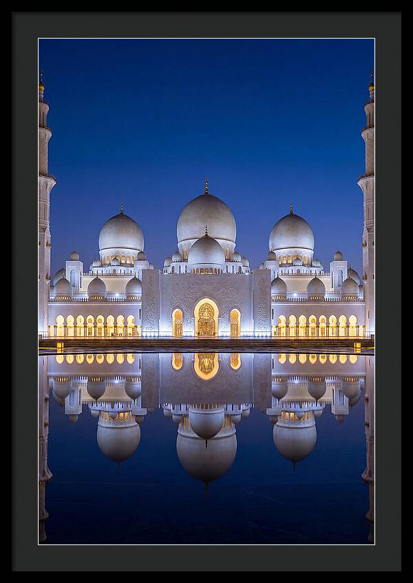 Sheikh Zayed Grand Mosque Reflection