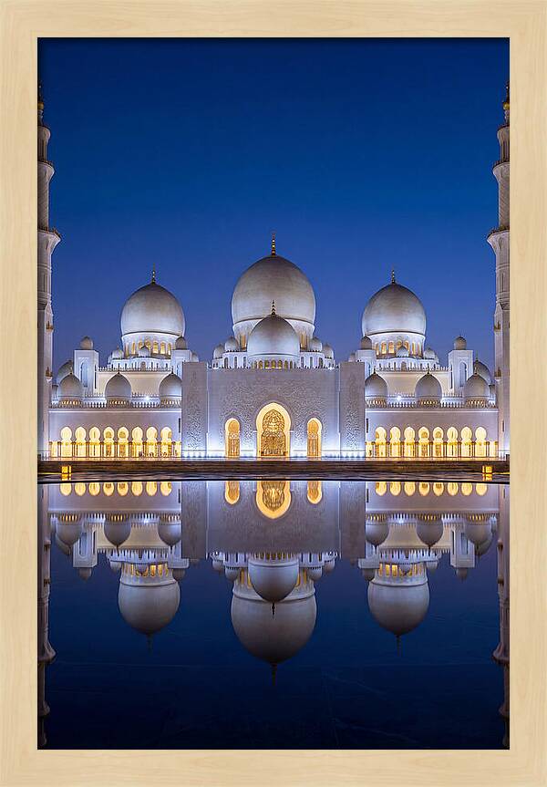 Sheikh Zayed Grand Mosque Reflection