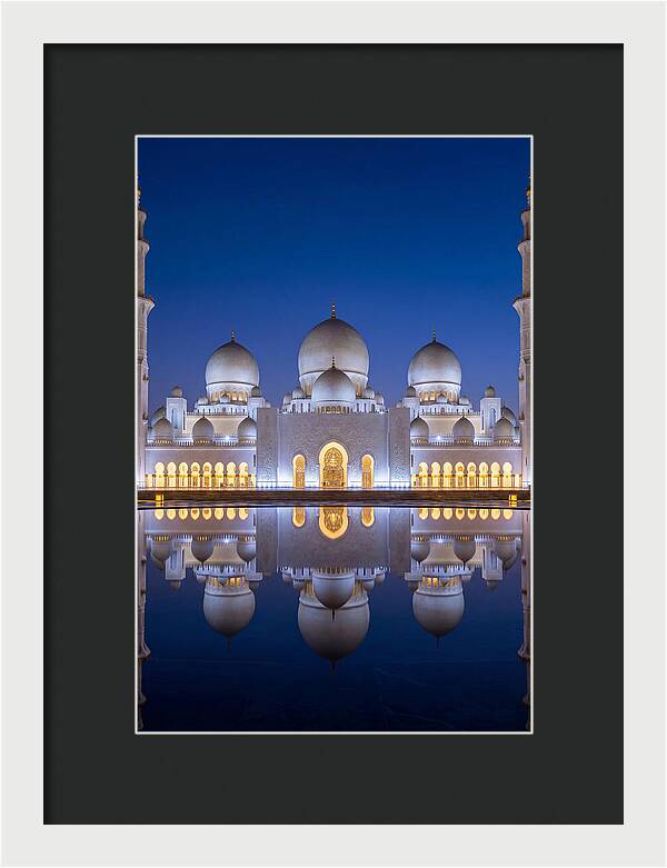 Sheikh Zayed Grand Mosque Reflection