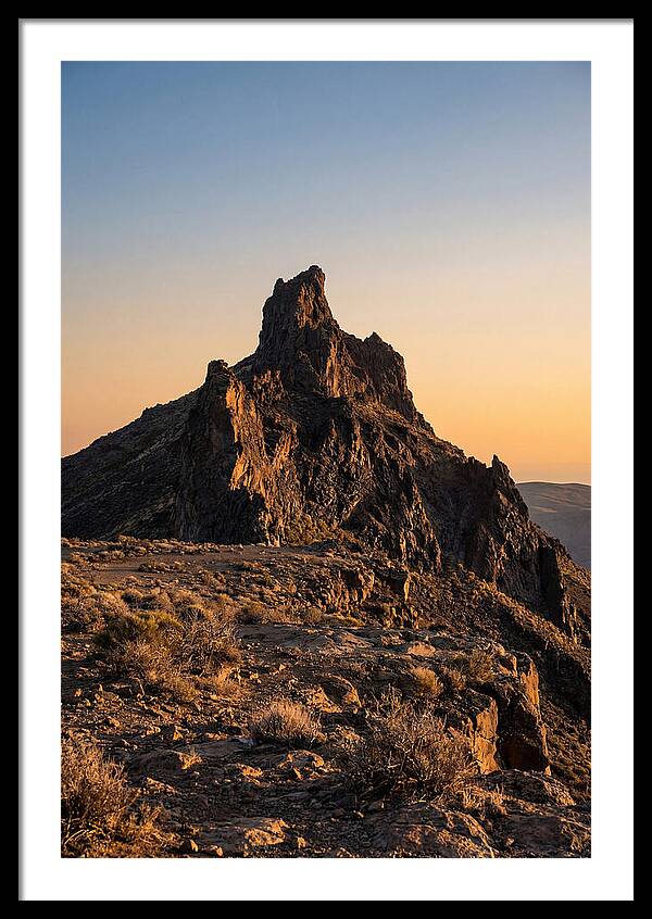 Shiprocks Majestic Ascent